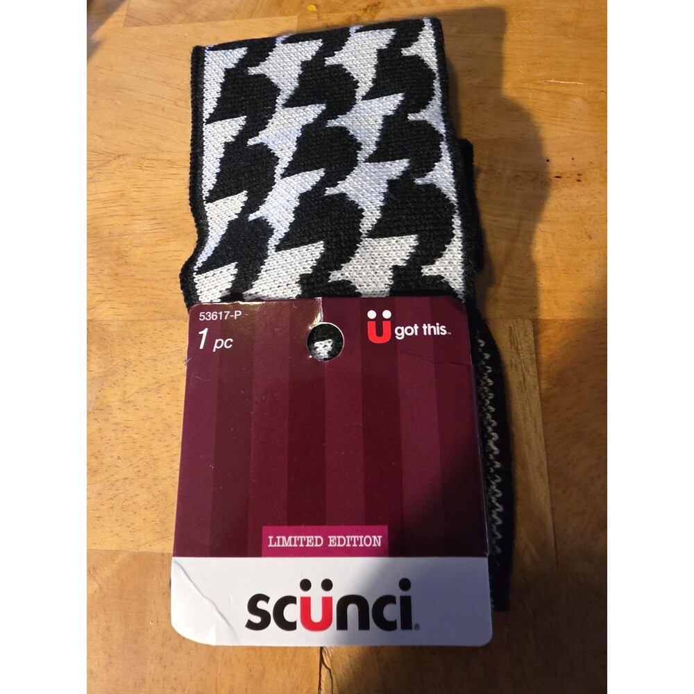 Scunci Limited Edition Headband Houndstooth White Black